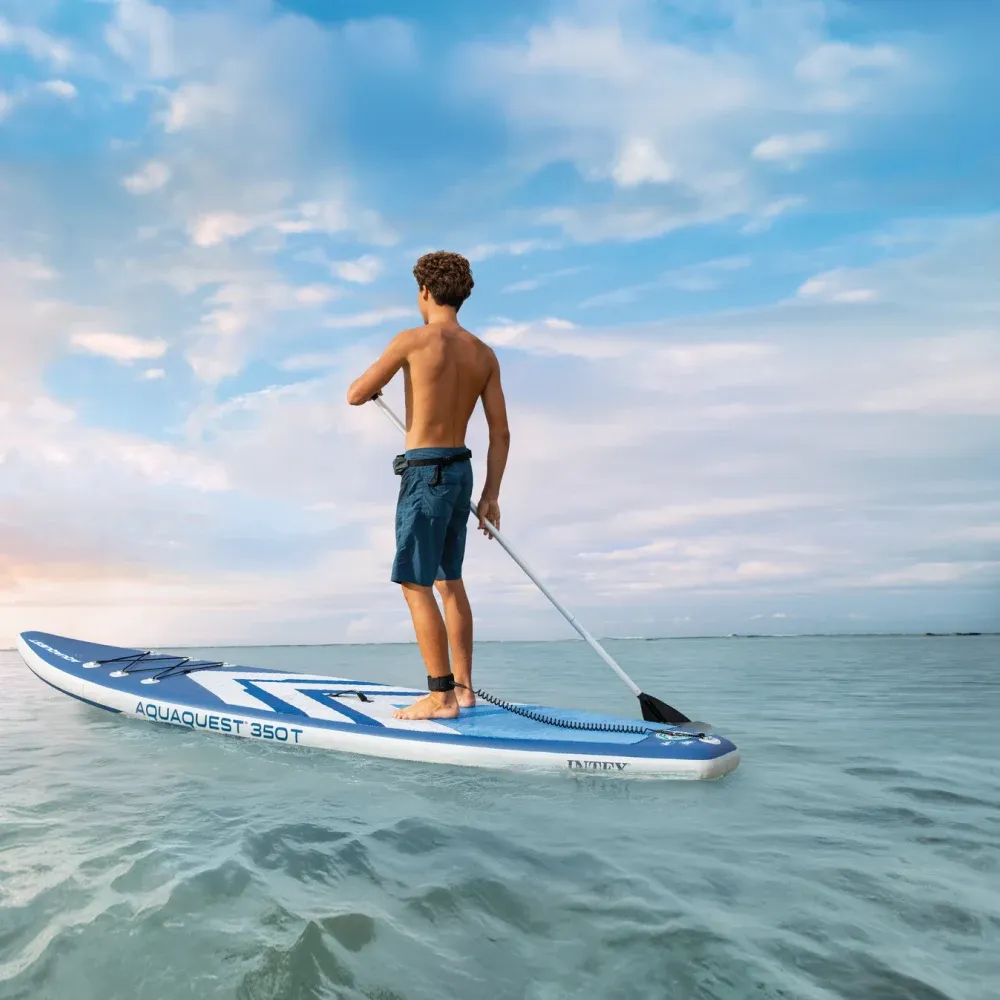 Надувная доска для SUP Aqua Quest 350T, 350×79×15 см, в комплекте с насосом, веслом и сумкой, макс. 160 кг, Интекс (68247)