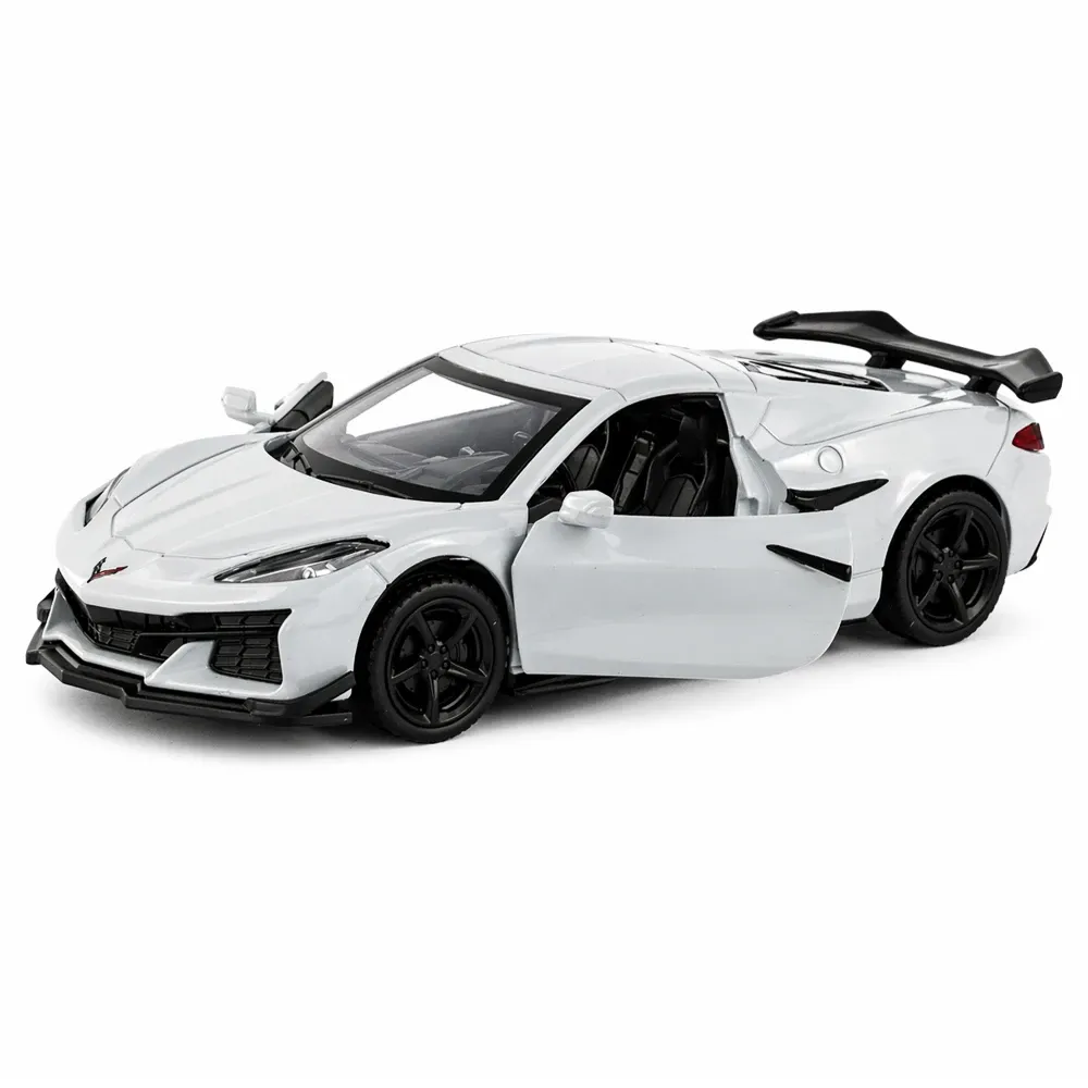 Mașină din metal Chevrolet Corvette C8 Z06 2024 scară 1:36, 3 culori, MSZ (10018)