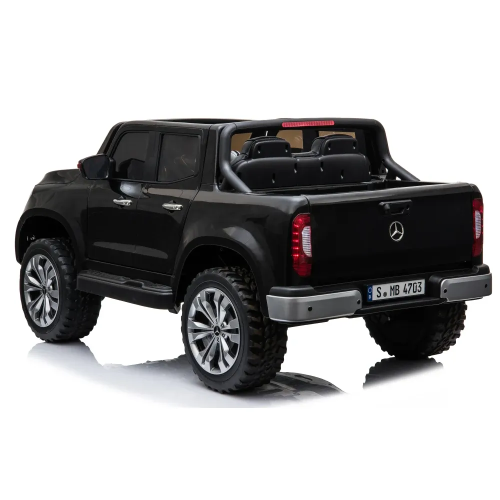 Mașină electrică pentru copii Mercedes Benz X-Class, neagră (MX606 / 1)