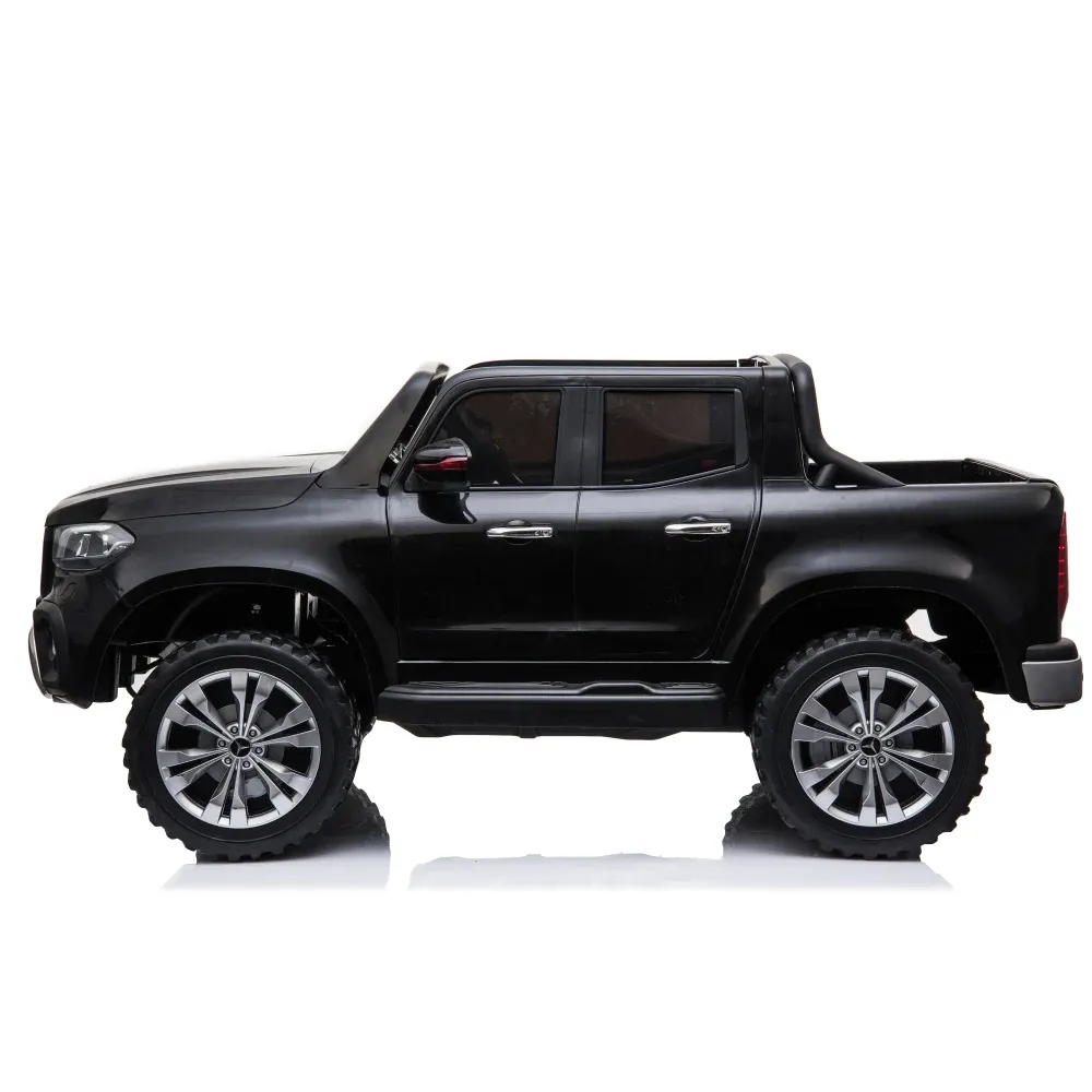 Mașină electrică pentru copii Mercedes Benz X-Class, neagră (MX606 / 1)