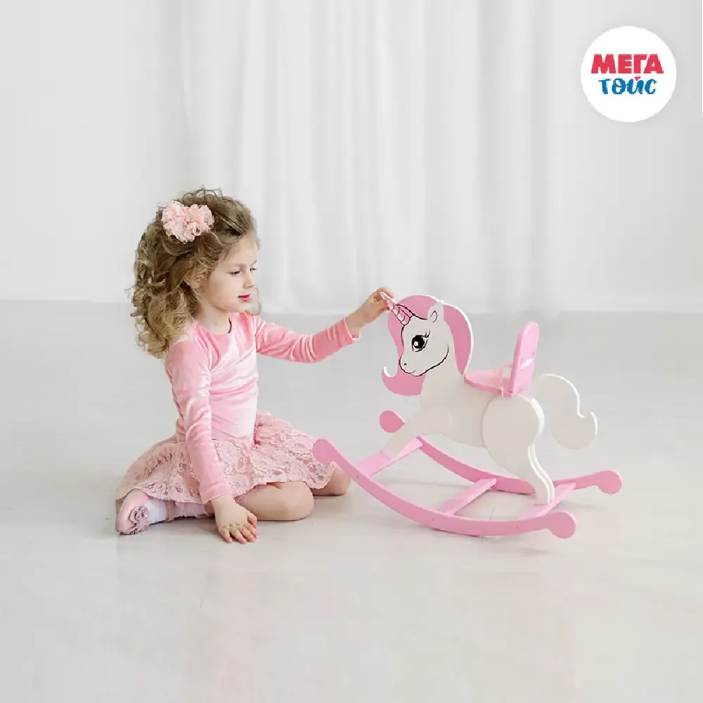 Mobilier de joacă pentru păpuși. Unicorn. Colecția Shining Crown. Culoare: roz… (71120)