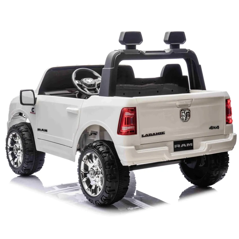 Детский электромобиль RAM 3500 (JJ2599/3 белый)