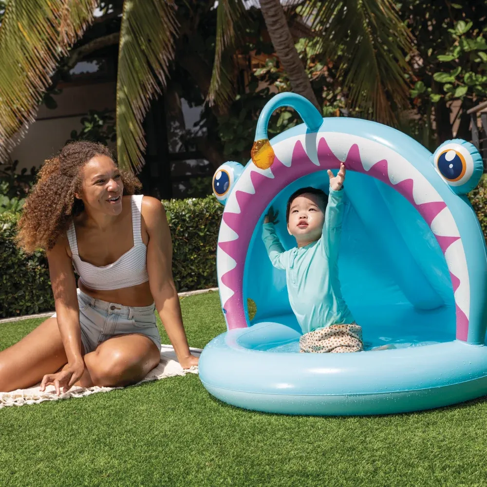 Piscină gonflabilă pentru copii Angler Fish cu protecție solară, 127×102×86 cm, 45 L, 1–3 ani, Intex (58419)
