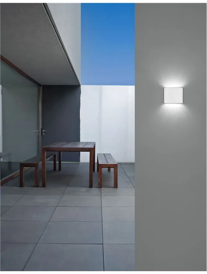 Aplică exterior SOHO LED 2x3 W, 220-240 V, 480 lm, 3000K, IP54, aluminiu și sticlă