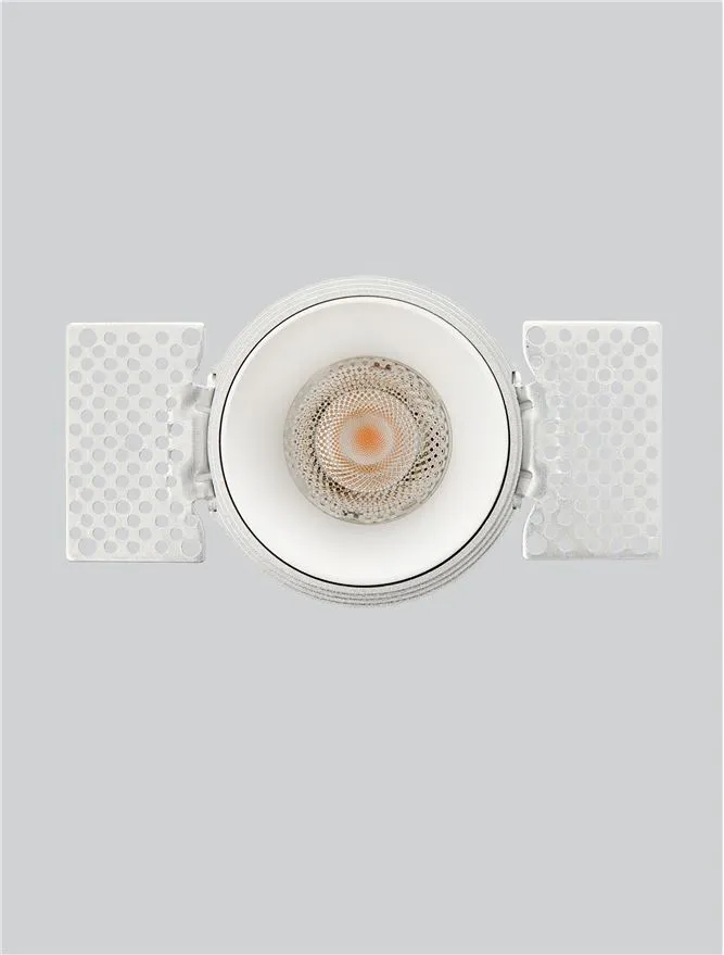 Spot Talus LED 10 W, 220-240 V, 716 lm, 3000K, IP44, CRI ≥97, aluminiu