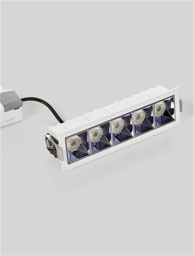 Spot Area LED 10 W, 220-240 V, 669 lm, 3000K, IP20, UGR <19, CRI ≥80, aluminiu