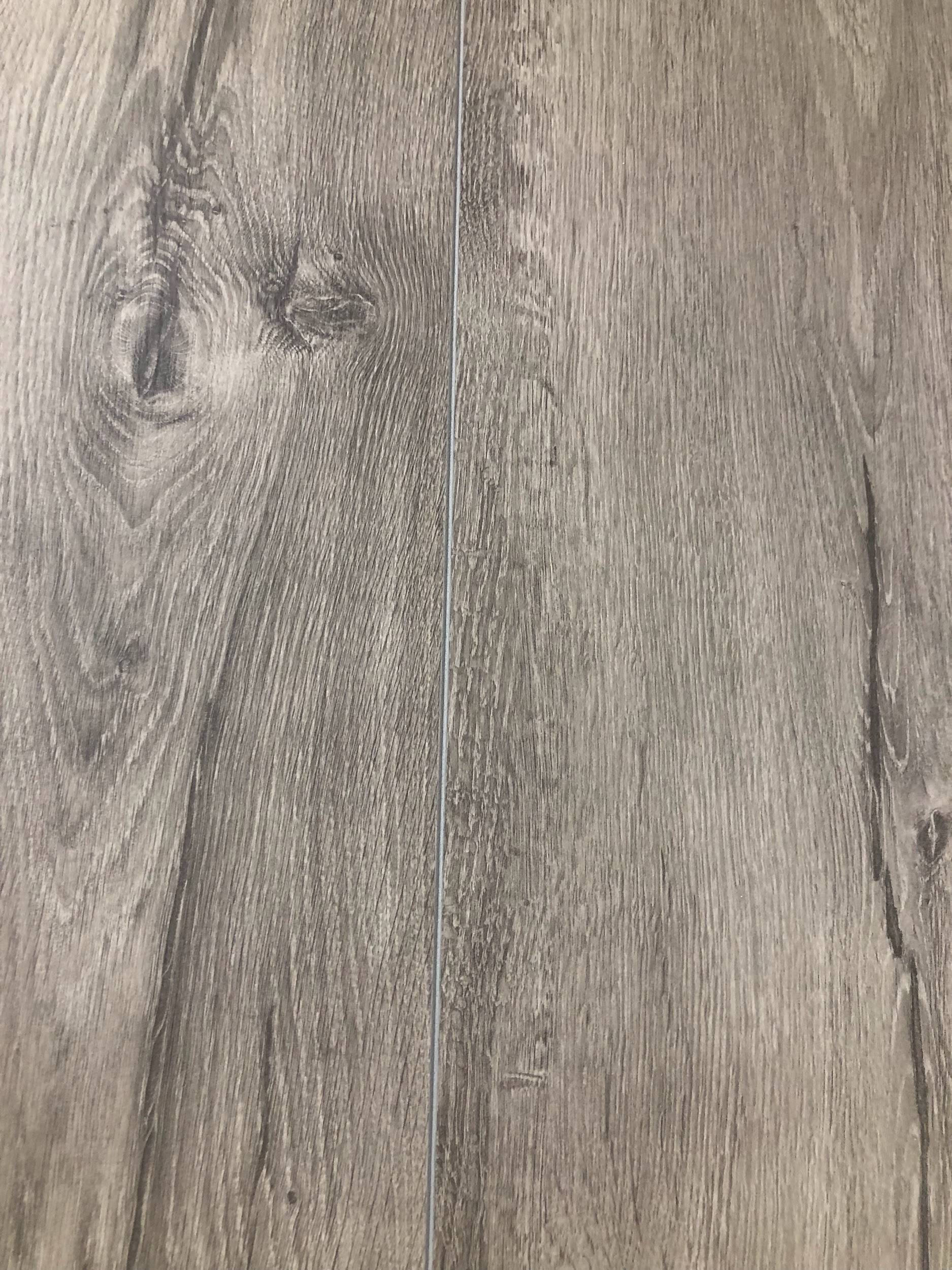 Laminat KASTAMONIU FP RV ADV 08*197*1205 AC4 TIGRIS OAK 4V O 1.KLT (8mm/8pcs/1.899m2)