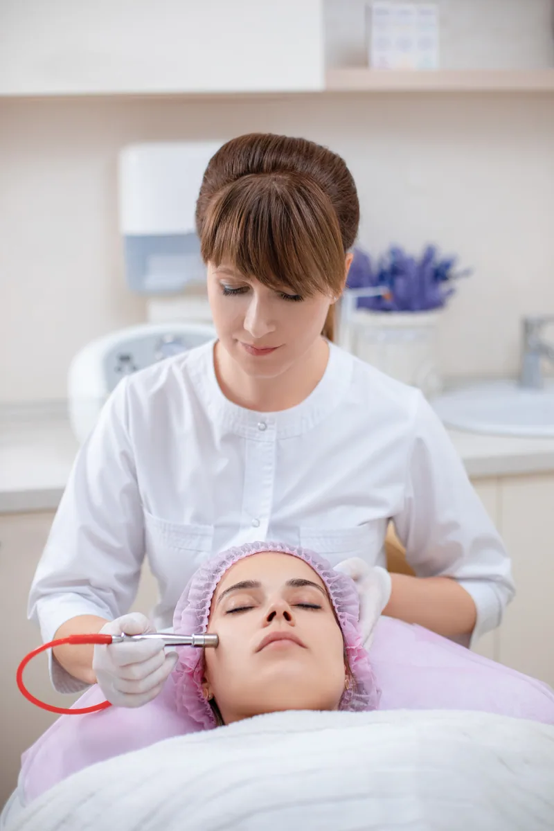 Microdermabraziune
