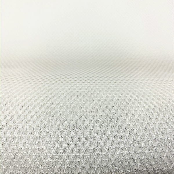 BZ3014 Air Mesh 180gr,L=1.50m (Alb)