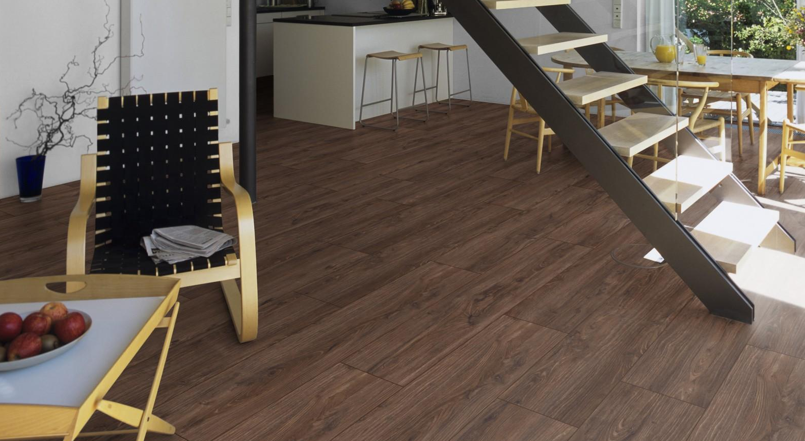 Parchet laminat Kronotex Nuc Mataro D 4710 8mm