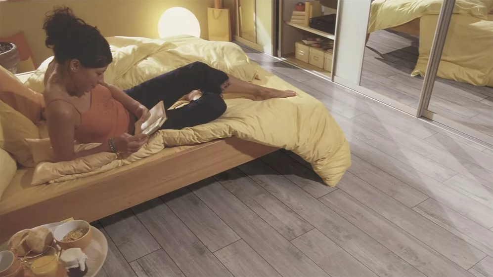 Parchet laminat Kronotex Tec nostalgie argintiu D 3242 8mm