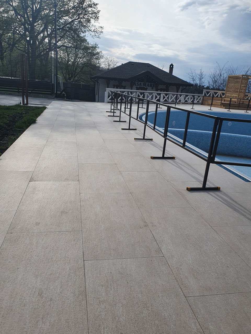 Gresie Portelonat 20mm LEONARDO BONE 60X90 CM