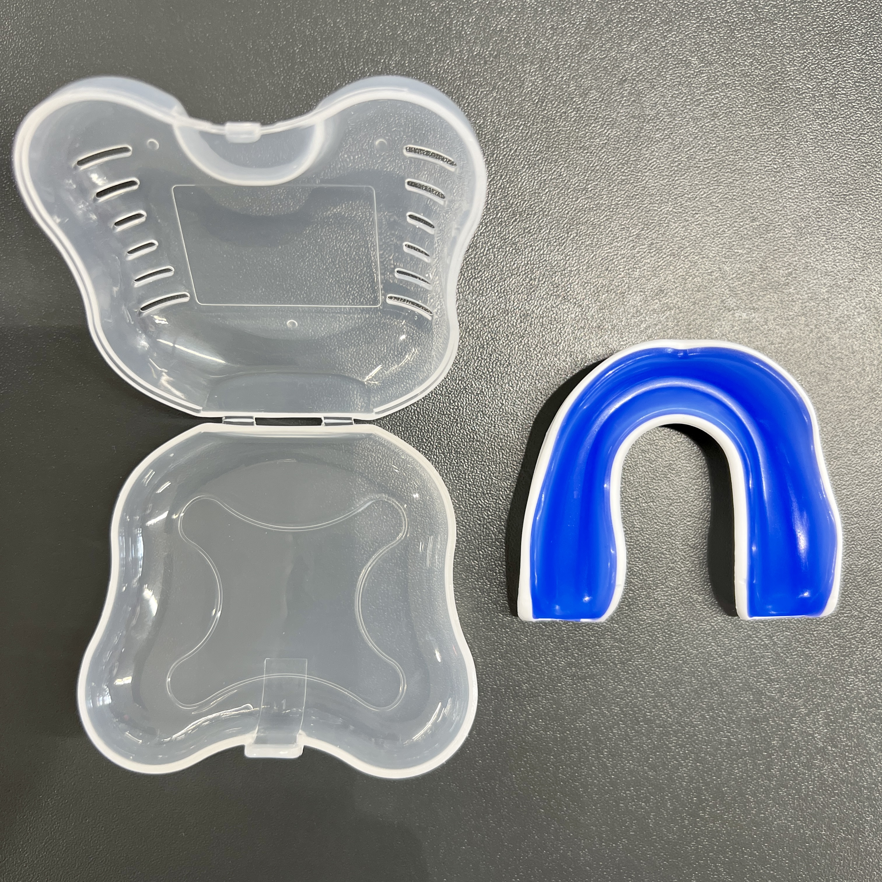 Капа боксерская DMG 5401 (12159)