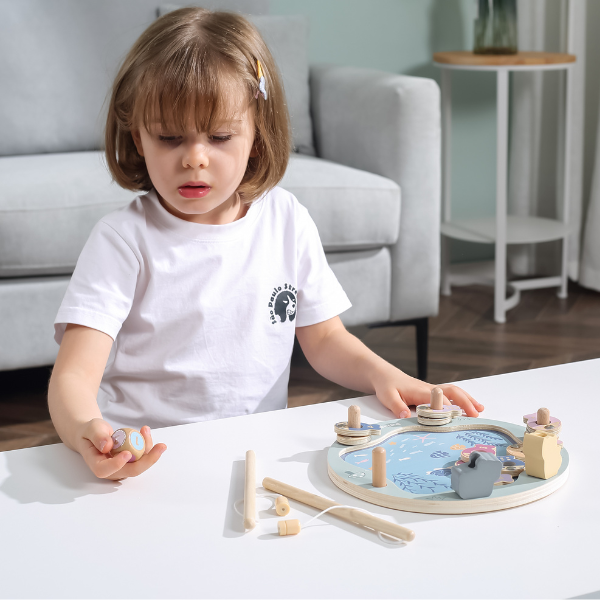 Деревянный игровой набор "Магнитная рыбалка" 44080 (11055)