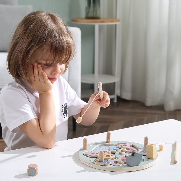 Деревянный игровой набор "Магнитная рыбалка" 44080 (11055)