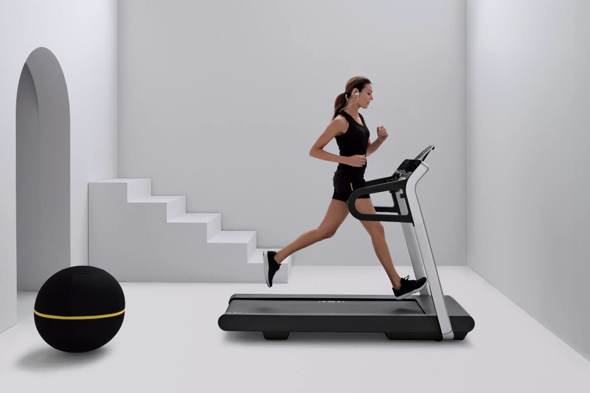 Беговая дорожка (макс. 140 кг) Technogym MyRun (4777)