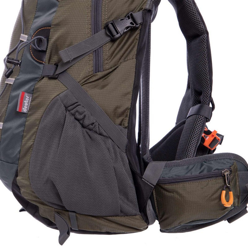 Рюкзак туристический 35 л (49х29х24 см) DTR 8810 (8728)