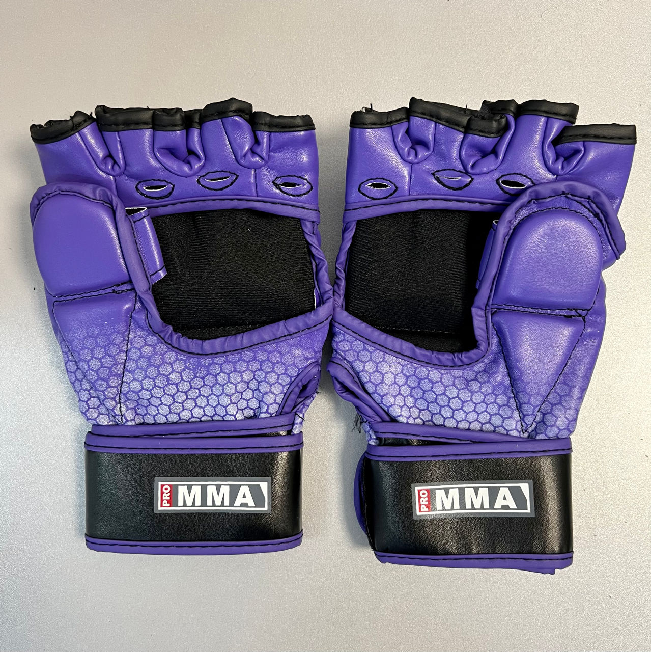 Manusi MMA L/XL Blitz Vengeance Hex Gloves 57-24 (9356)