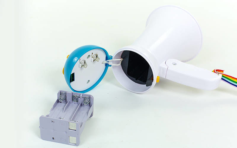 Megafon HW-1 (d-9,8cm l-17cm 15W, pliabil) (3303)