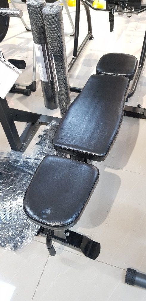 Скамья для жима регулируемая Flat Bench (3825)