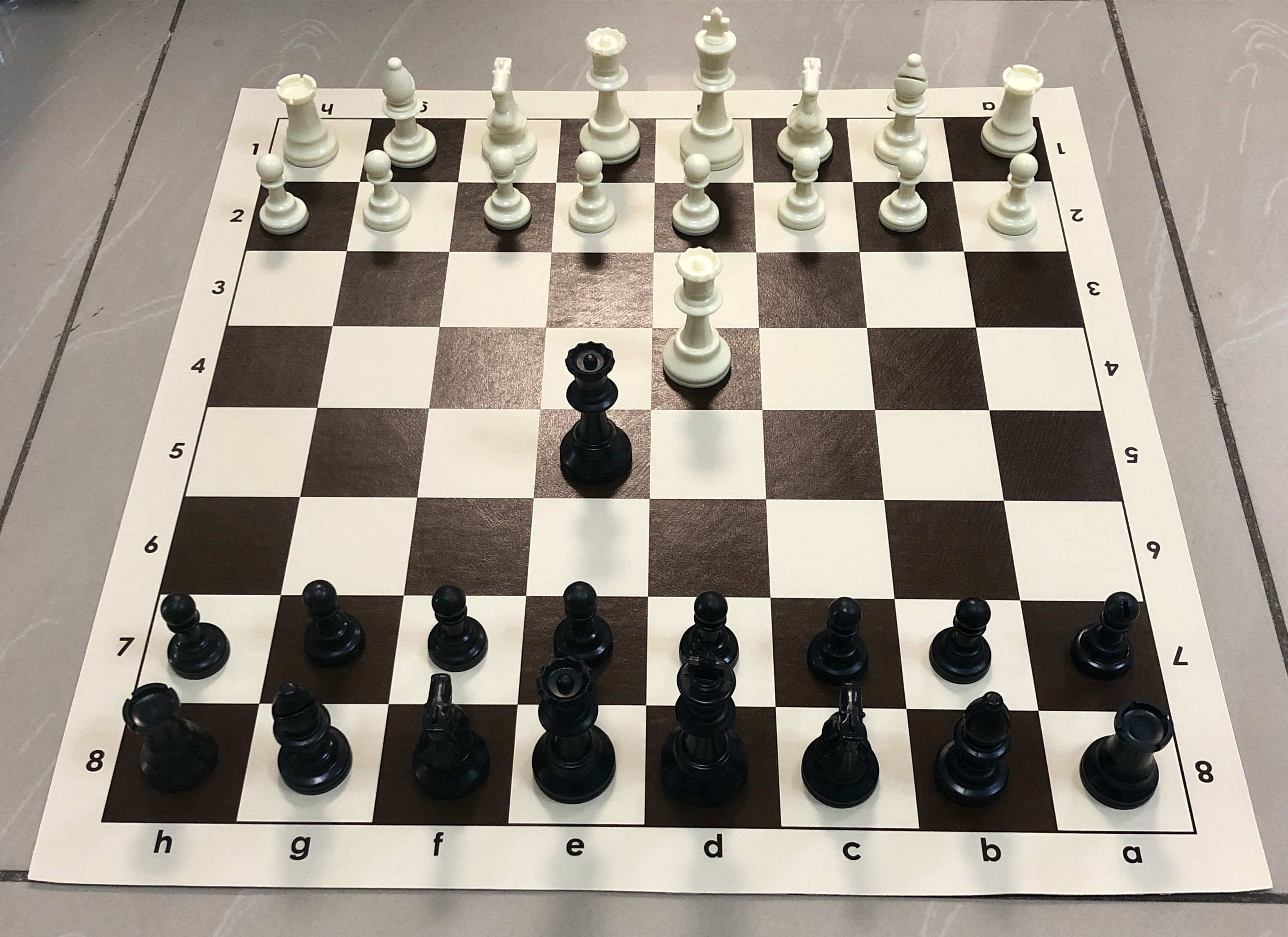 Шахматные фигуры пластиковые №6 French DCP03G (5245)