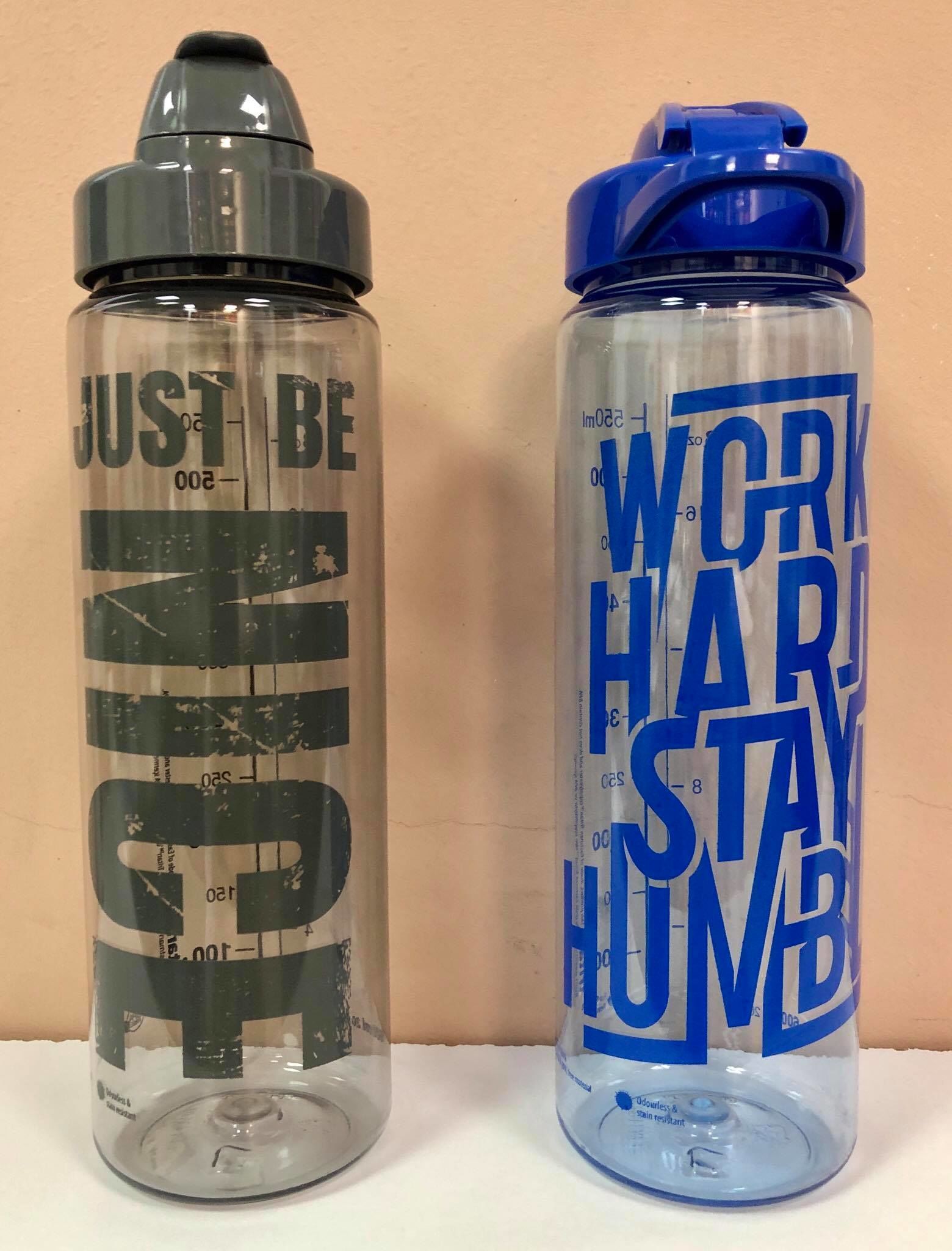 Спортивная бутылка 600 мл Tritan (5616)