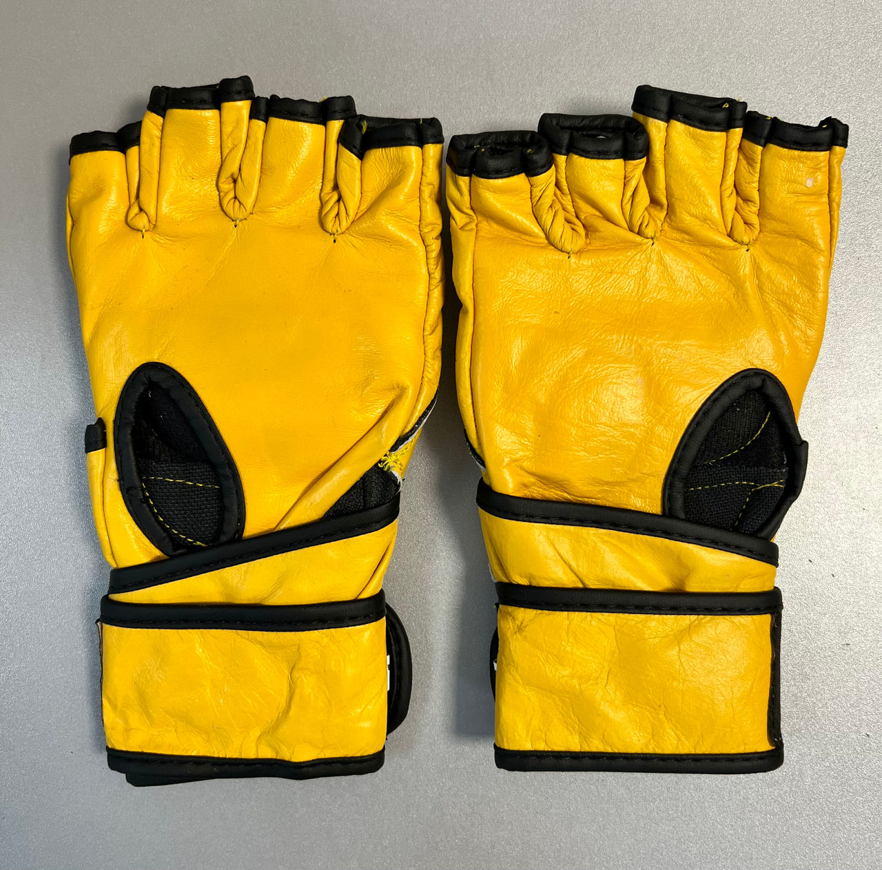 Перчатки MMA M Blitz Firepower A2 7-07 (9357)