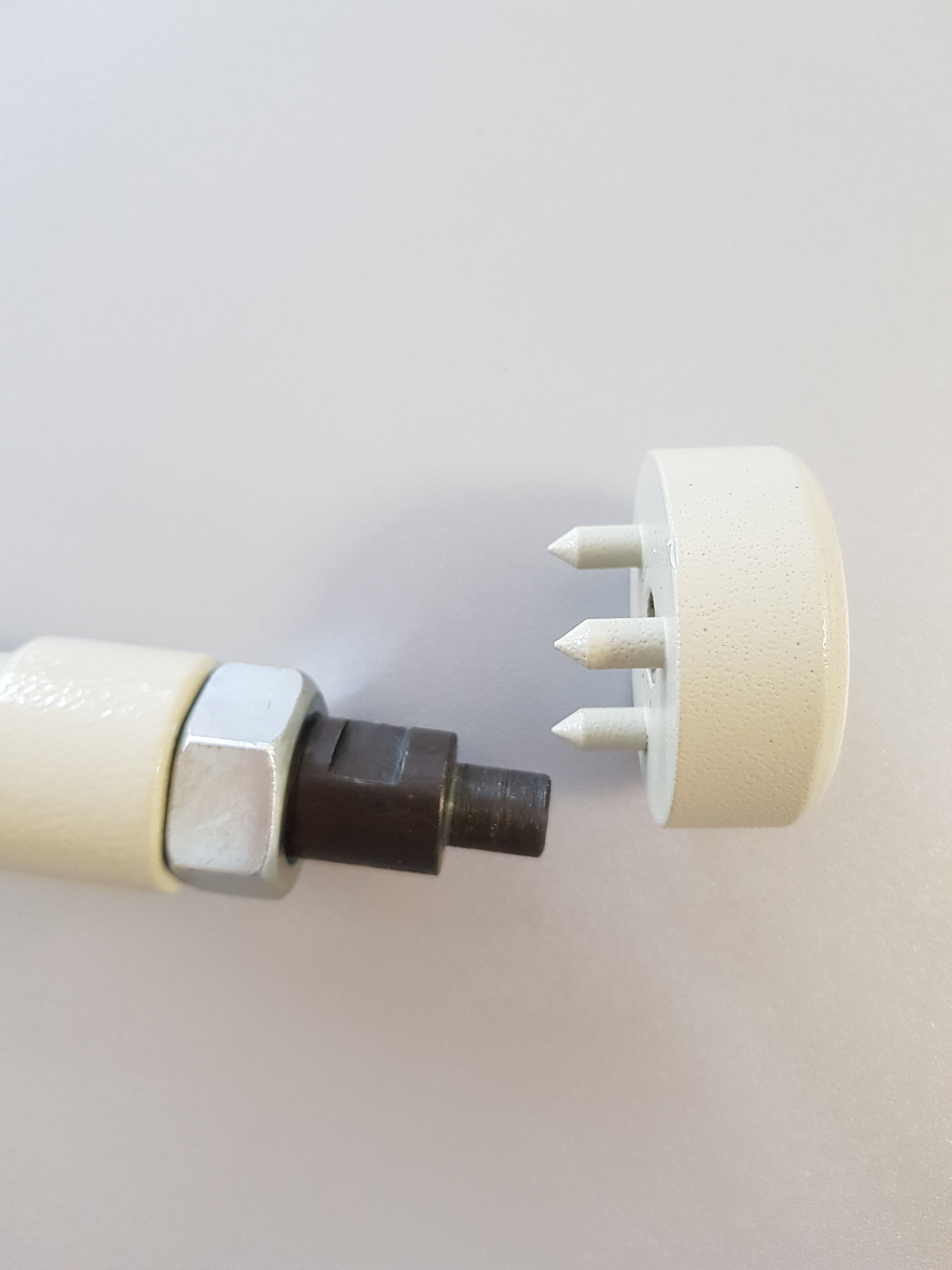 Bara pentru usa (max. 120 kg) 107-140 cm CT-110 BED-110 (3711)