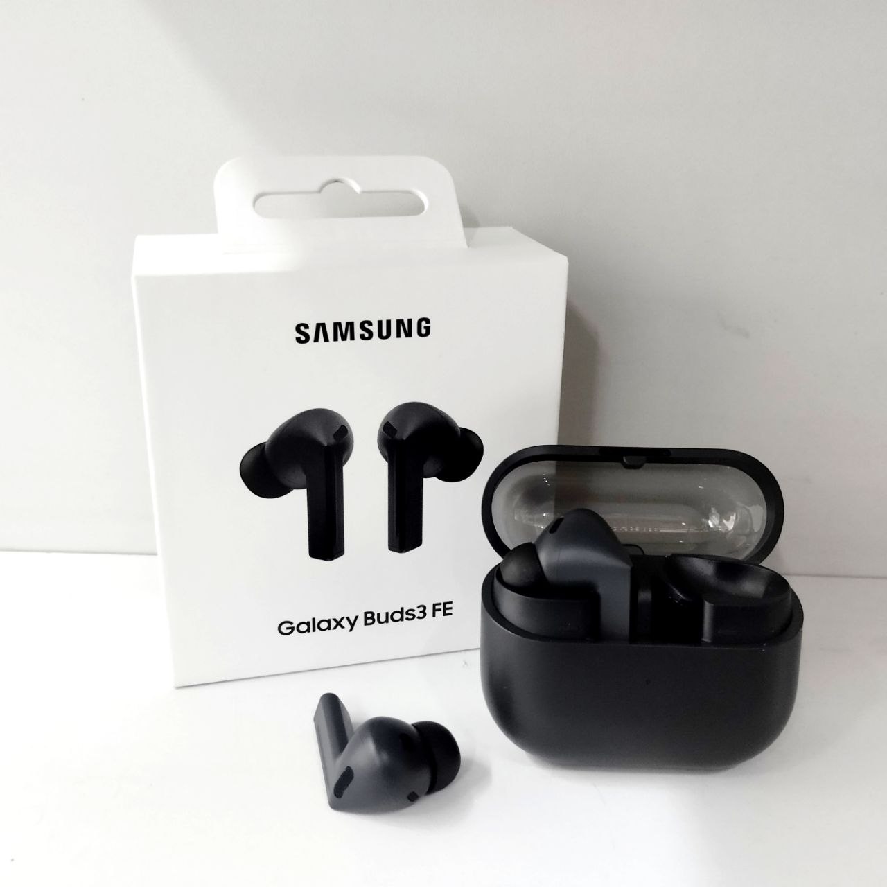 Căști fără fir Samsung R420 Galaxy Buds3 FE Black