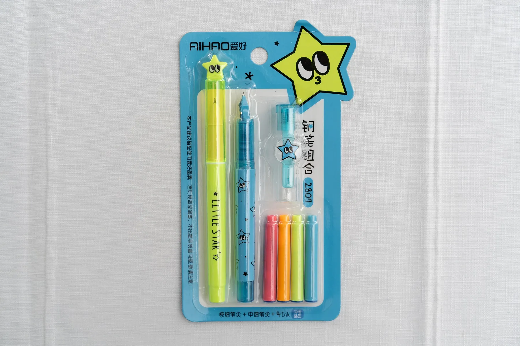 Set 2 stilouri cu penita + 4 rezerve colorate