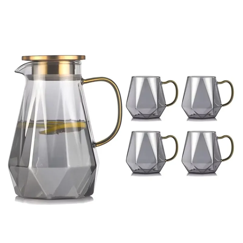 Set ulcior cu 4 cani 1500 ml / 260 ml