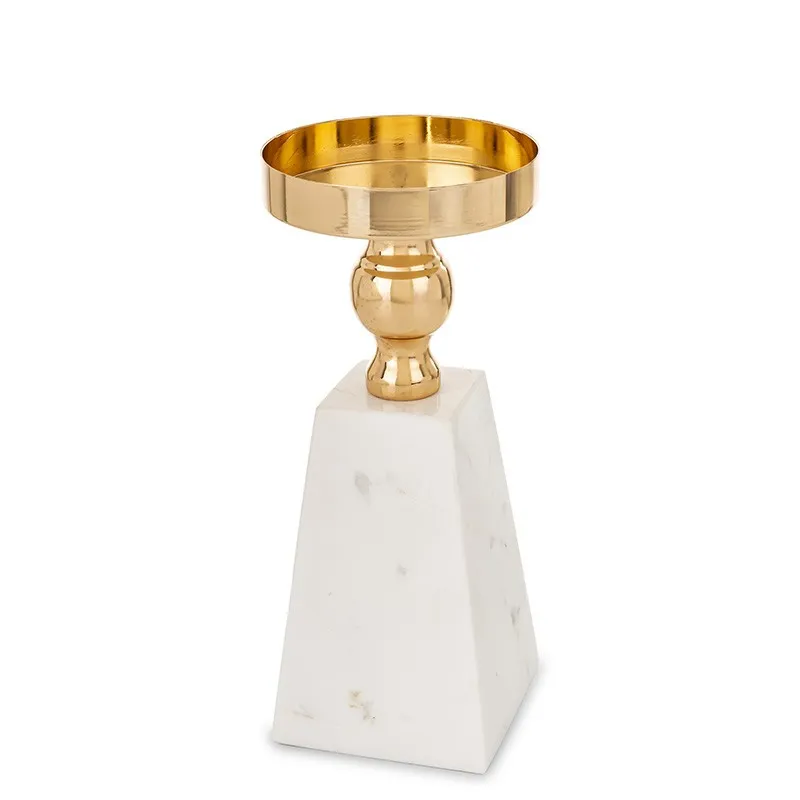 Candelabru (19x8x8)