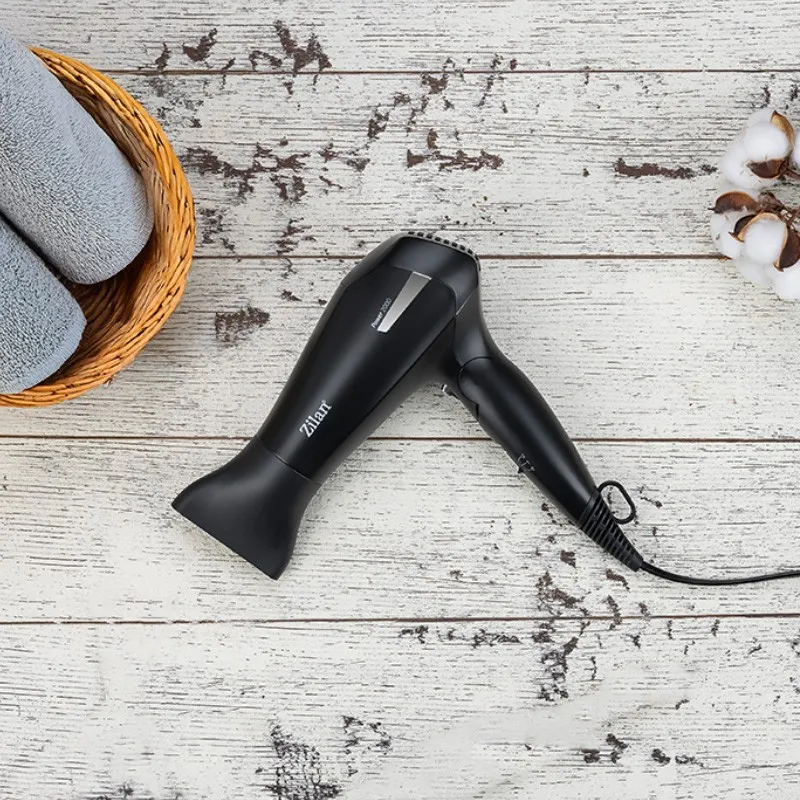 Uscator de par 2000 W