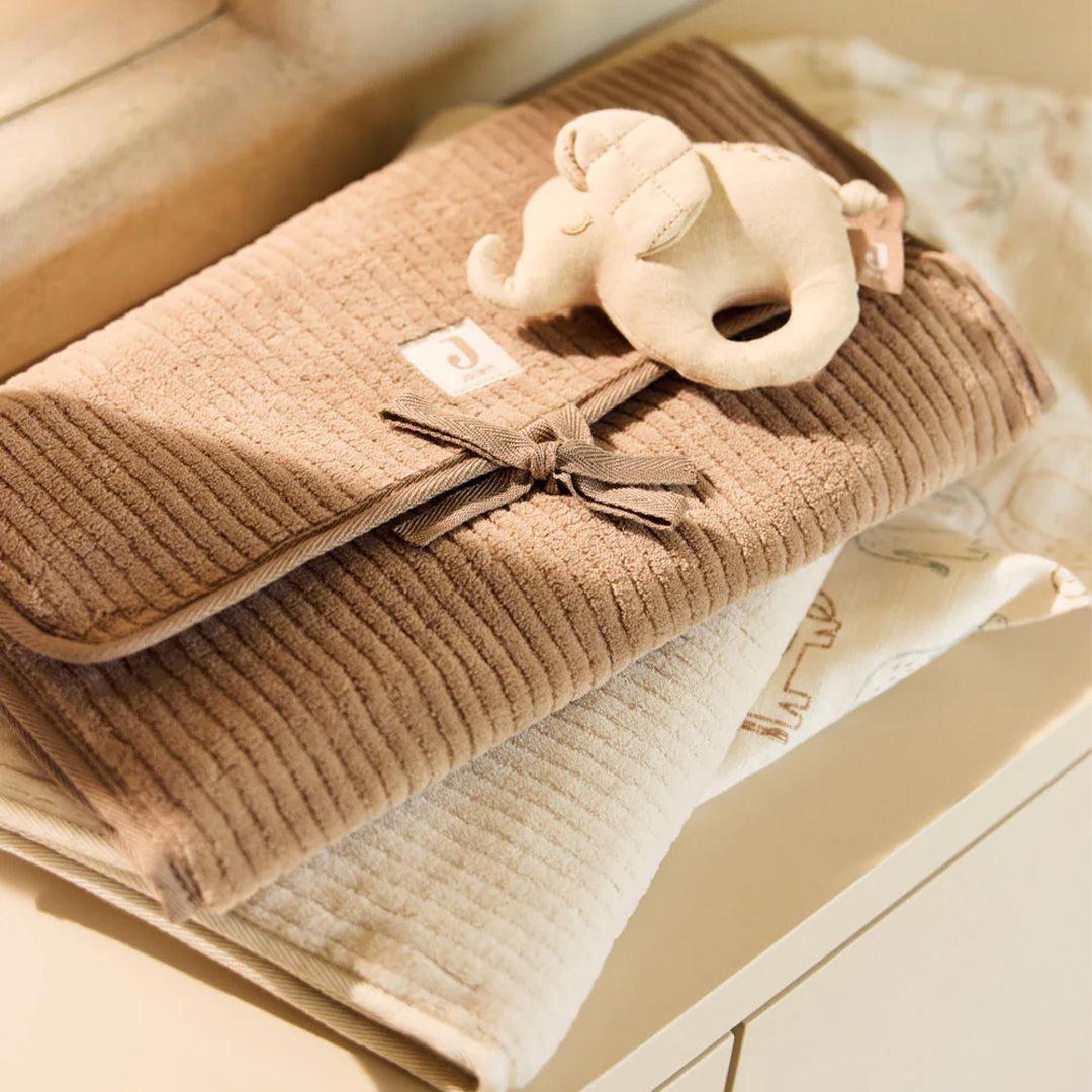 Salteluta pentru schimbat scutece din tricot Jollein Cloudy Rib Oatmeal