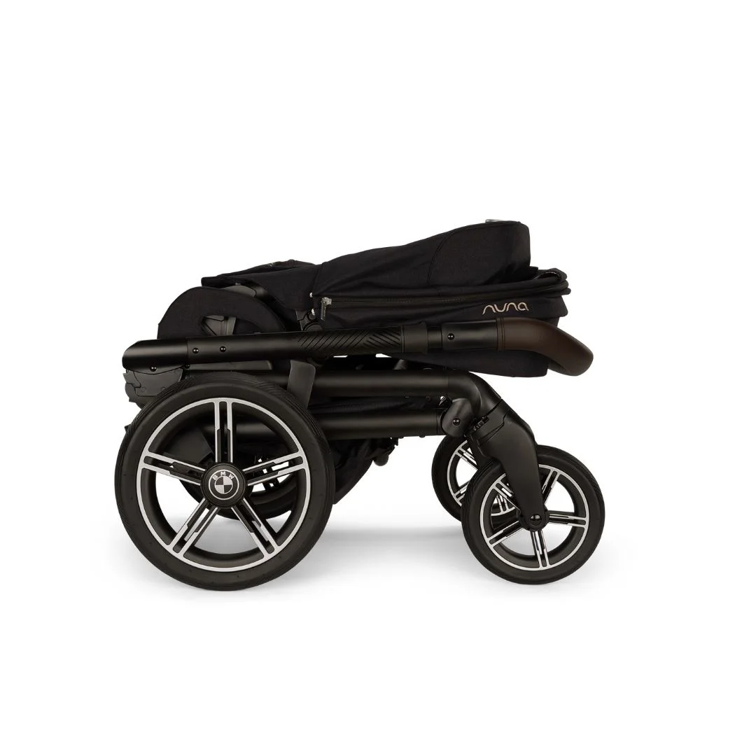 Carucior de plimbare Nuna x BMW Mixx Next Element