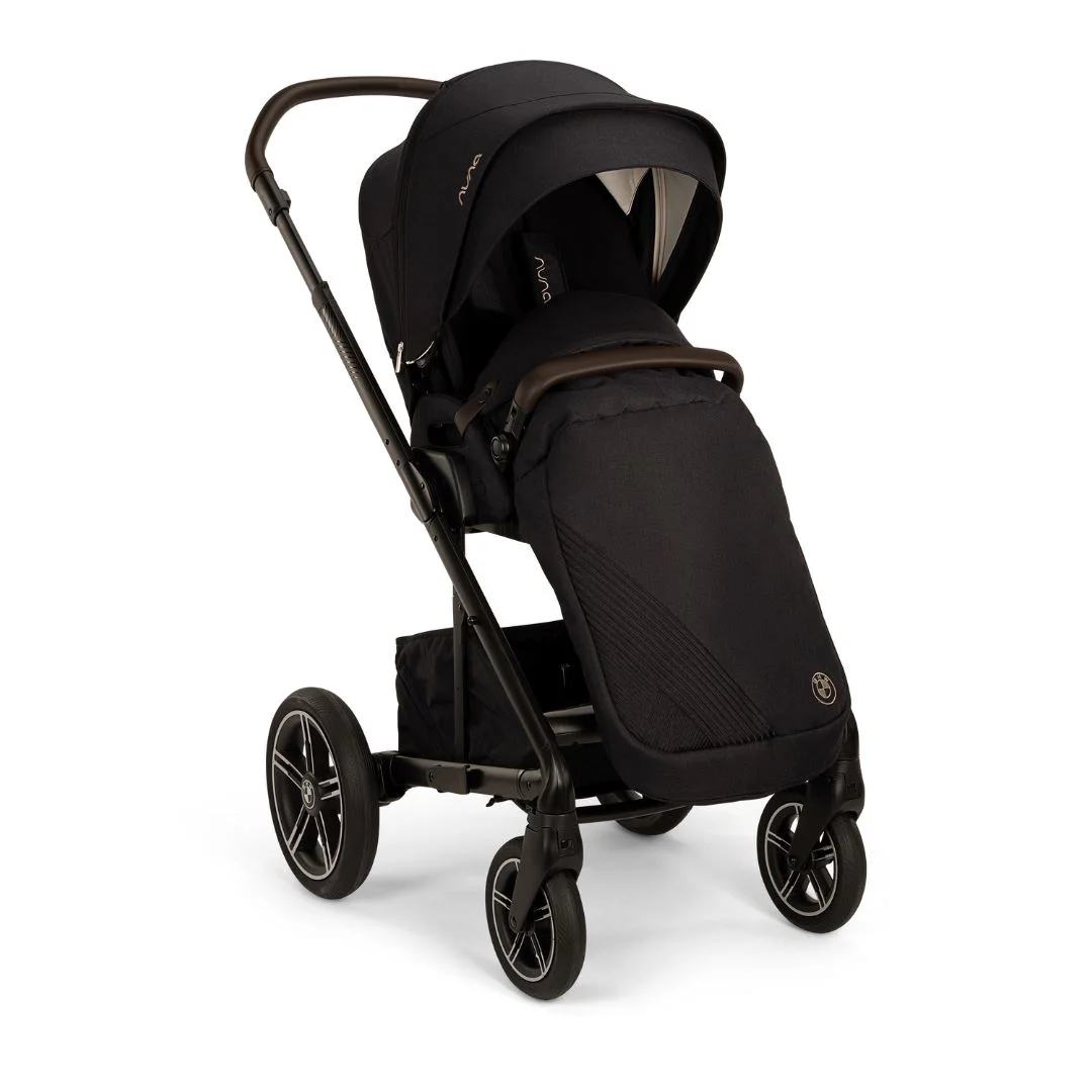Carucior de plimbare Nuna x BMW Mixx Next Element