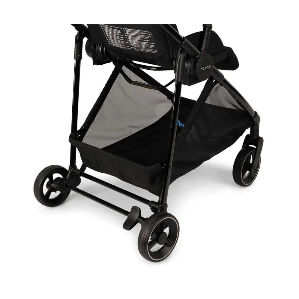 Carucior ultra-usor Nuna IXXA Riveted