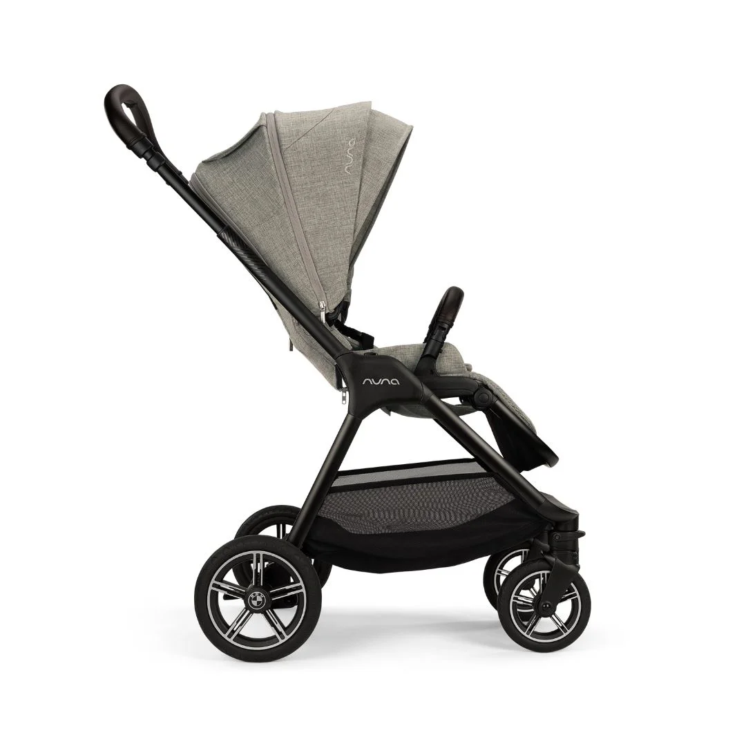 Carucior compact Nuna x BMW TRIV Next Graphene