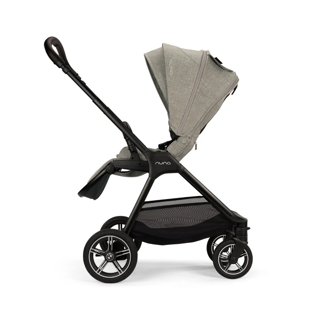 Carucior compact Nuna x BMW TRIV Next Graphene