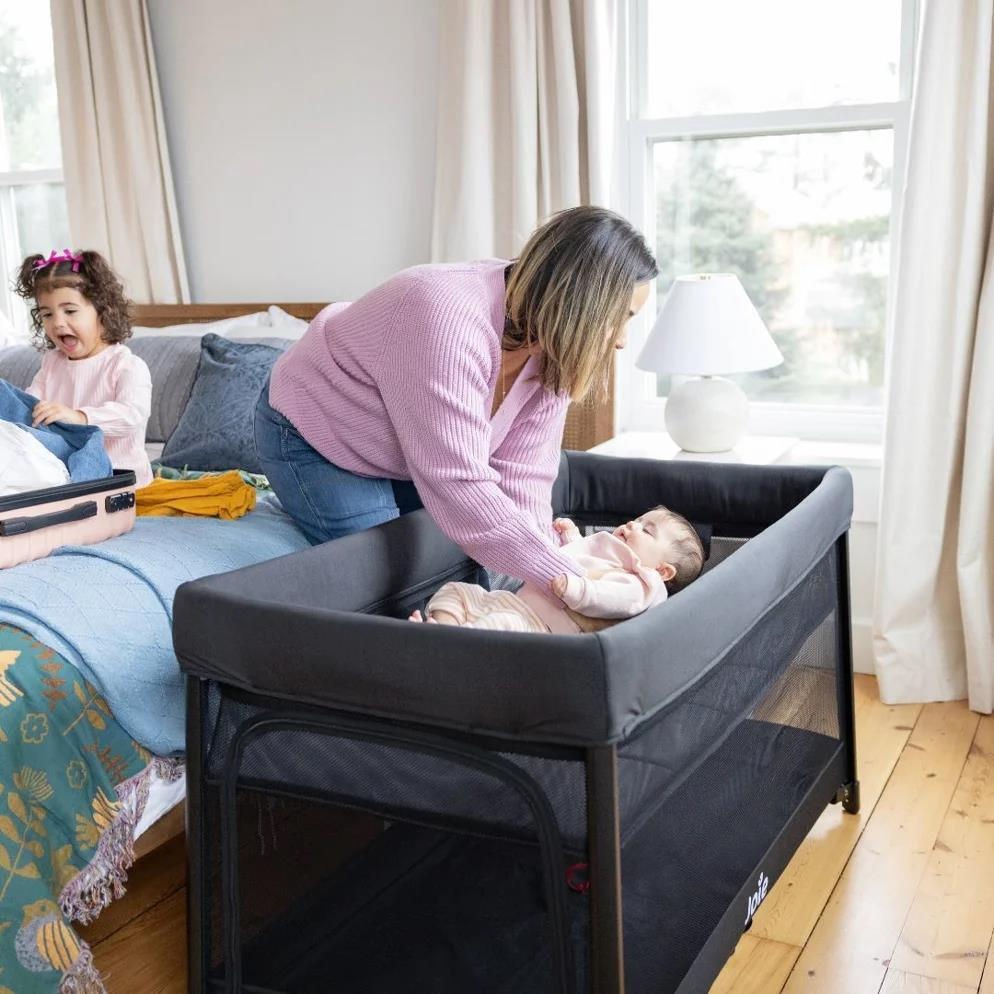 Patut pliant transformabil in tarc Joie Amigo Shale