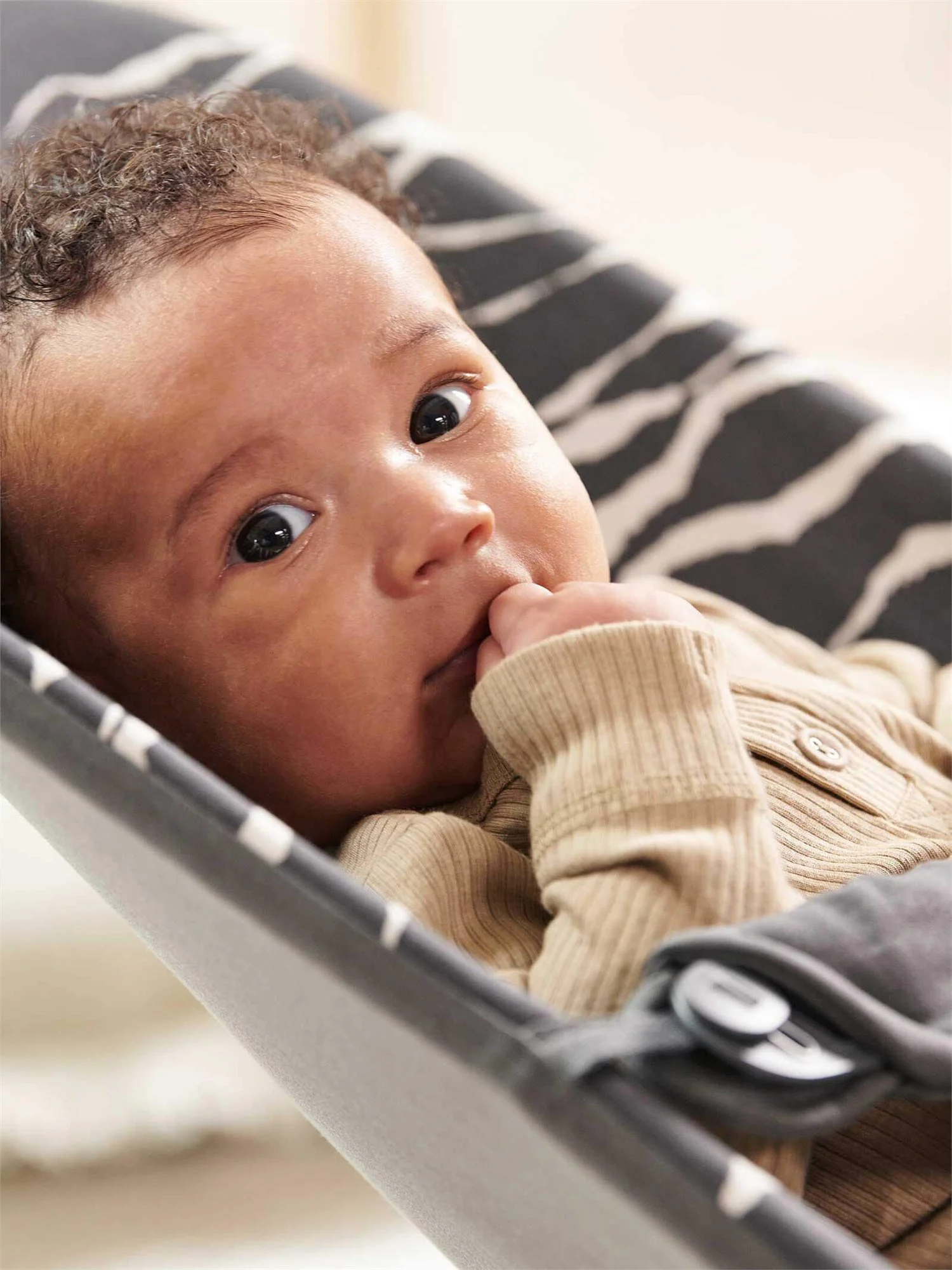 BabyBjorn Качалка Bliss Anthracite/Landscape, Хлопок – Лимитированная серия