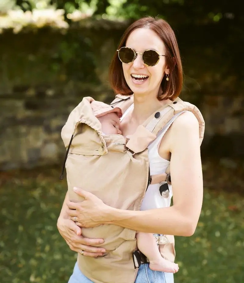 Трансформируемая система переноски с функцией бустера Babymoov Moov & Boost Sage Green