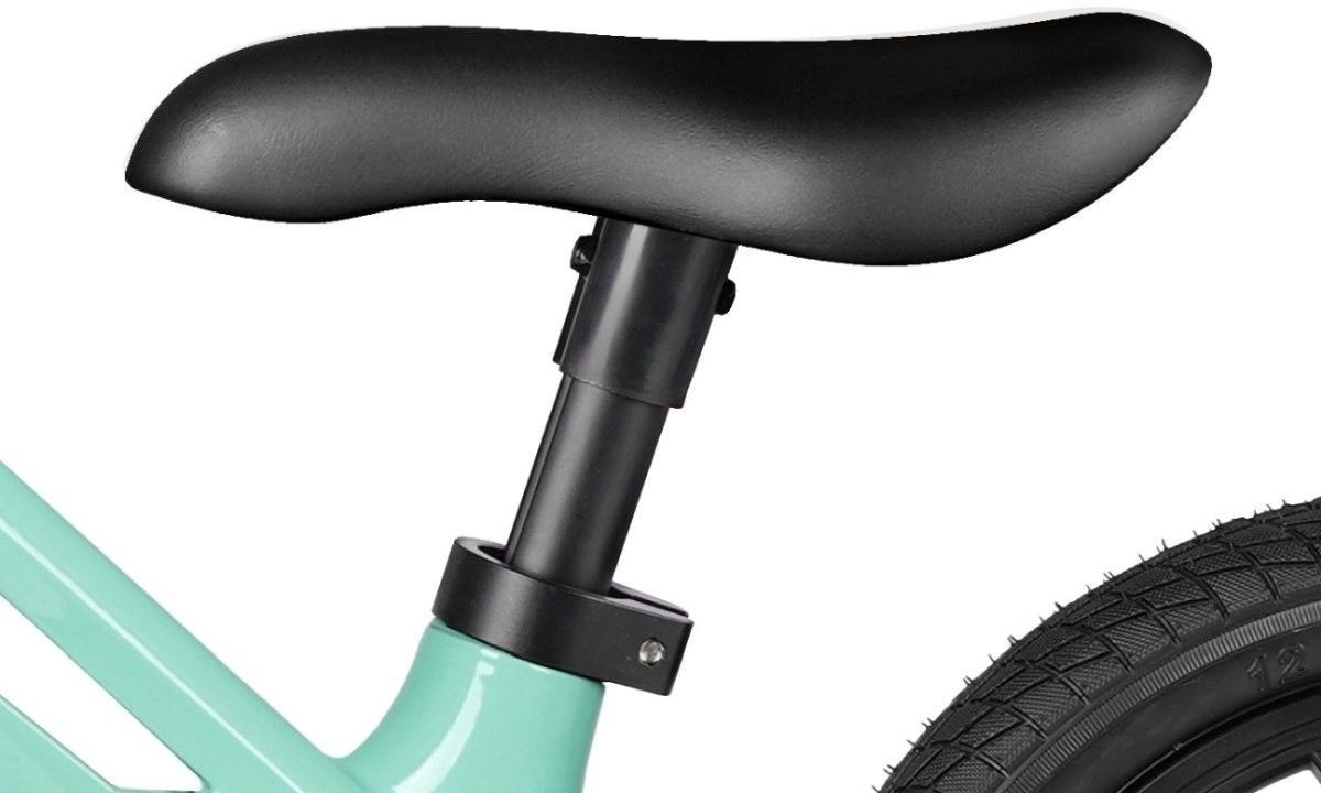 Беговел Qplay Racer Mint