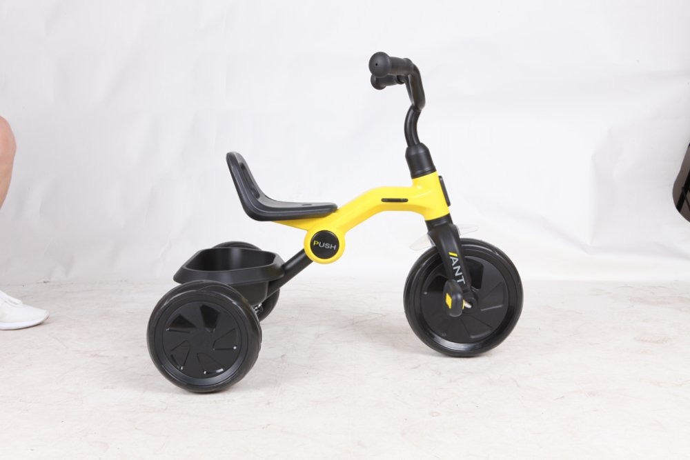 Tricicletă Qplay Ant New Yellow