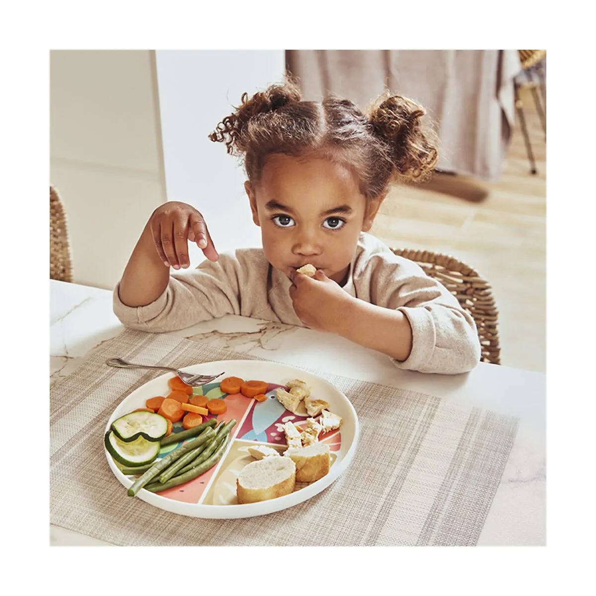 Farfurie educativă pentru alimentație sănătoasă, compartimentată Miniland Nutrihealthy Plate