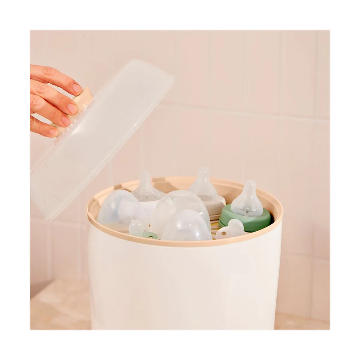 Aparat multifuncțional 6‑în‑1 pentru biberon, sterilizare și gătit Miniland Super 6