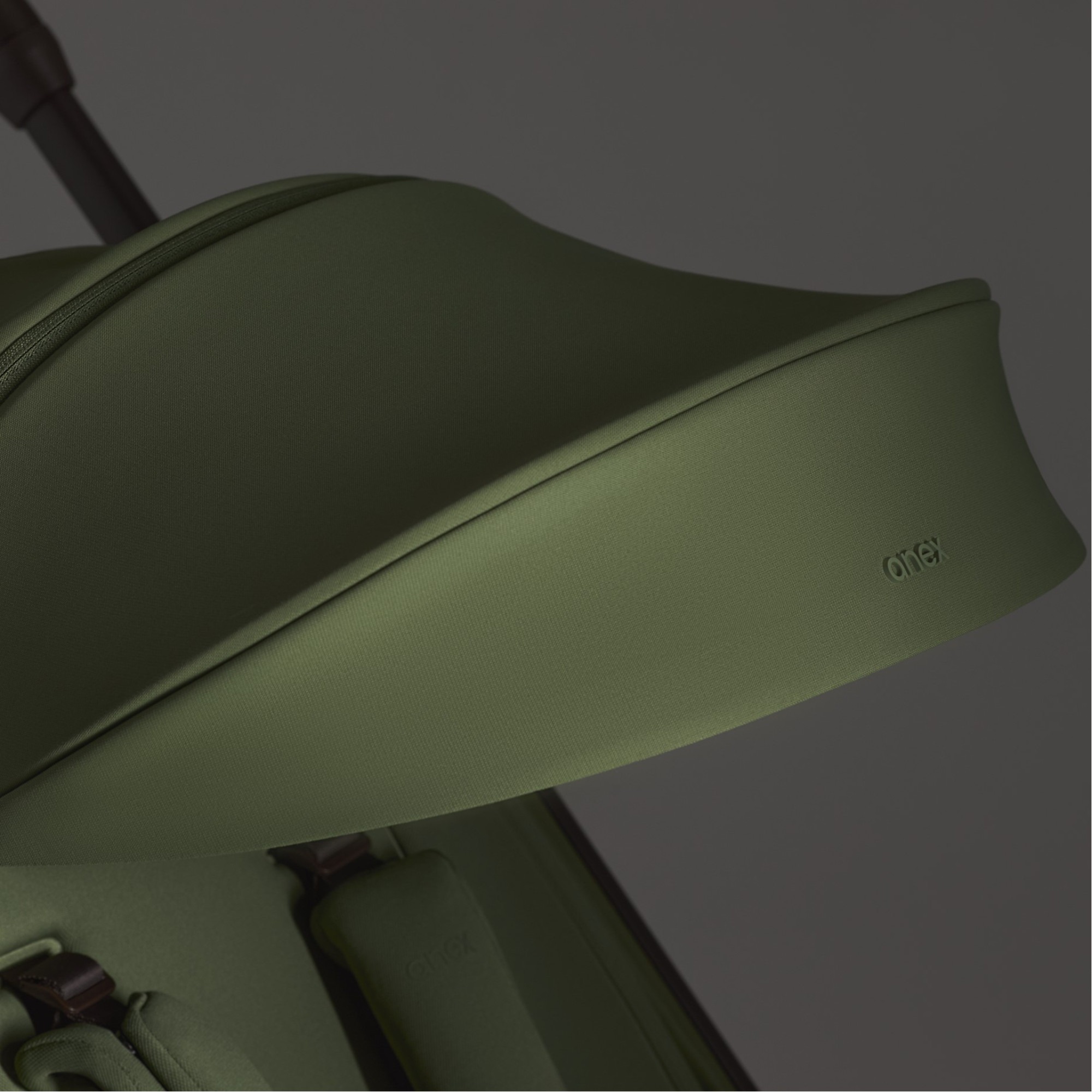 Спортивная коляска Anex Air-Q Pistache