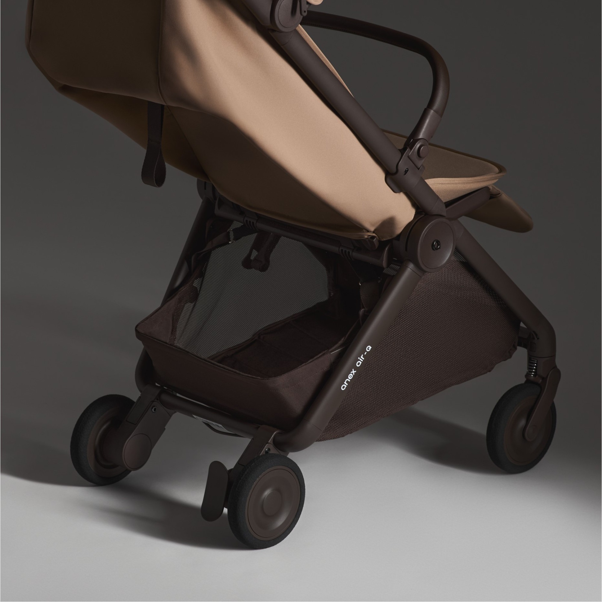 Спортивная коляска Anex Air-Q Karamell