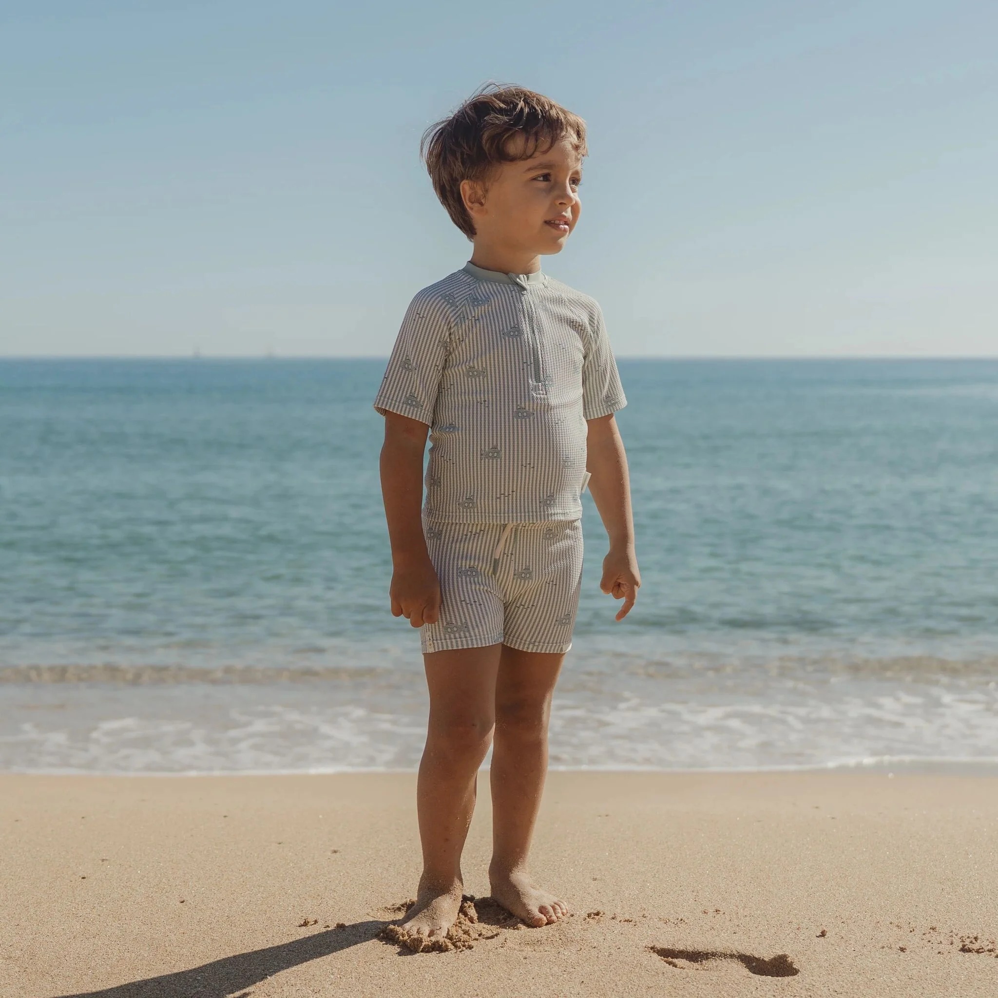 Costum de baie din doua piese - tricou si pantalon - cu protectie UV 40+ - Ocean Adventure - Little Dutch 2
