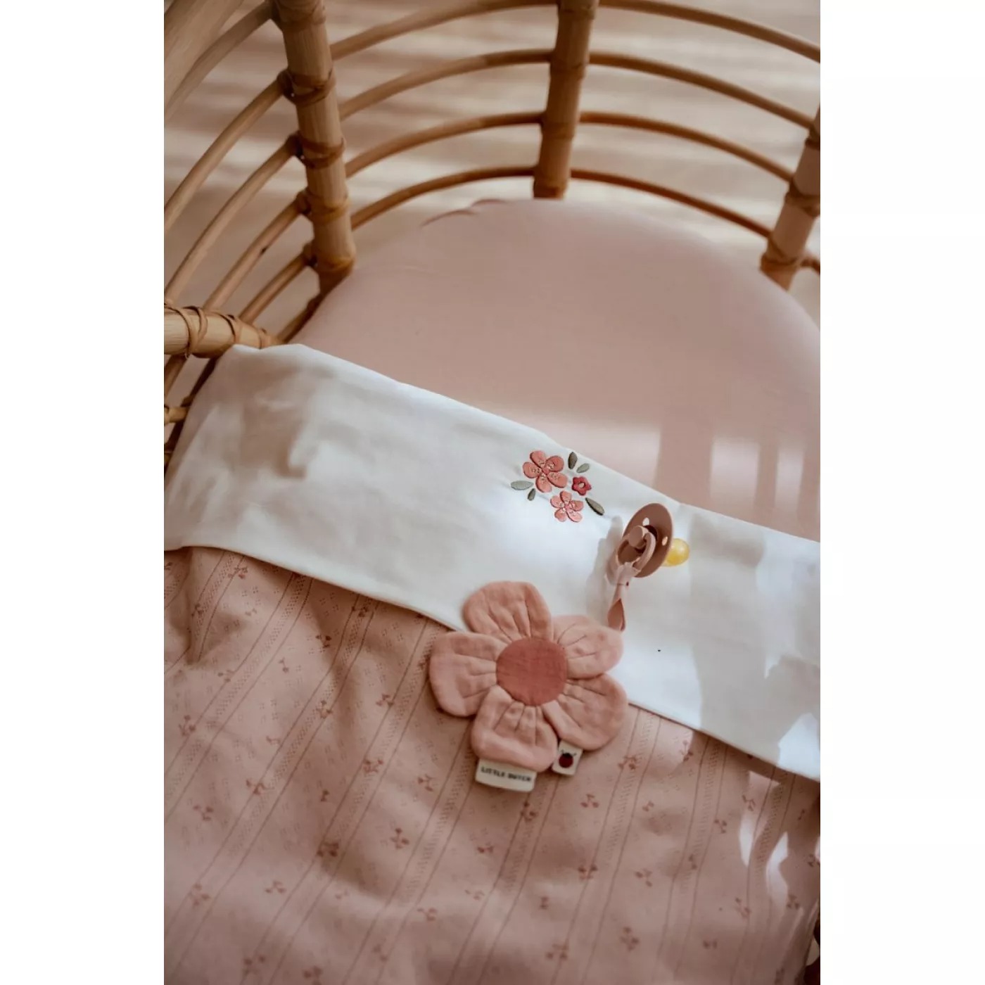 Suport pentru suzeta din bumbac organic - Flower - Fairy Garden - Little Dutch 5